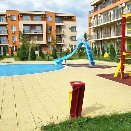 Large 2 Bedroom Apartment With Balcony Apartament Słoneczny Brzeg